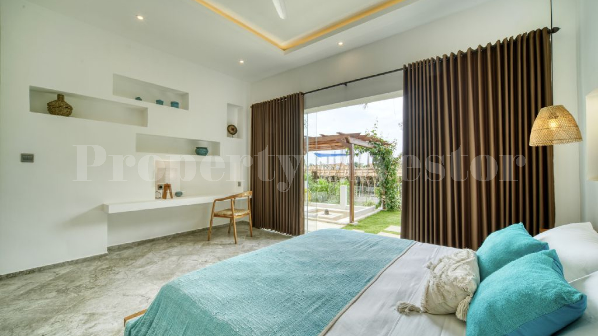 Stylish 2 Bedroom Luxury Beachside Villa for Sale in Canggu Pererenan, Bali