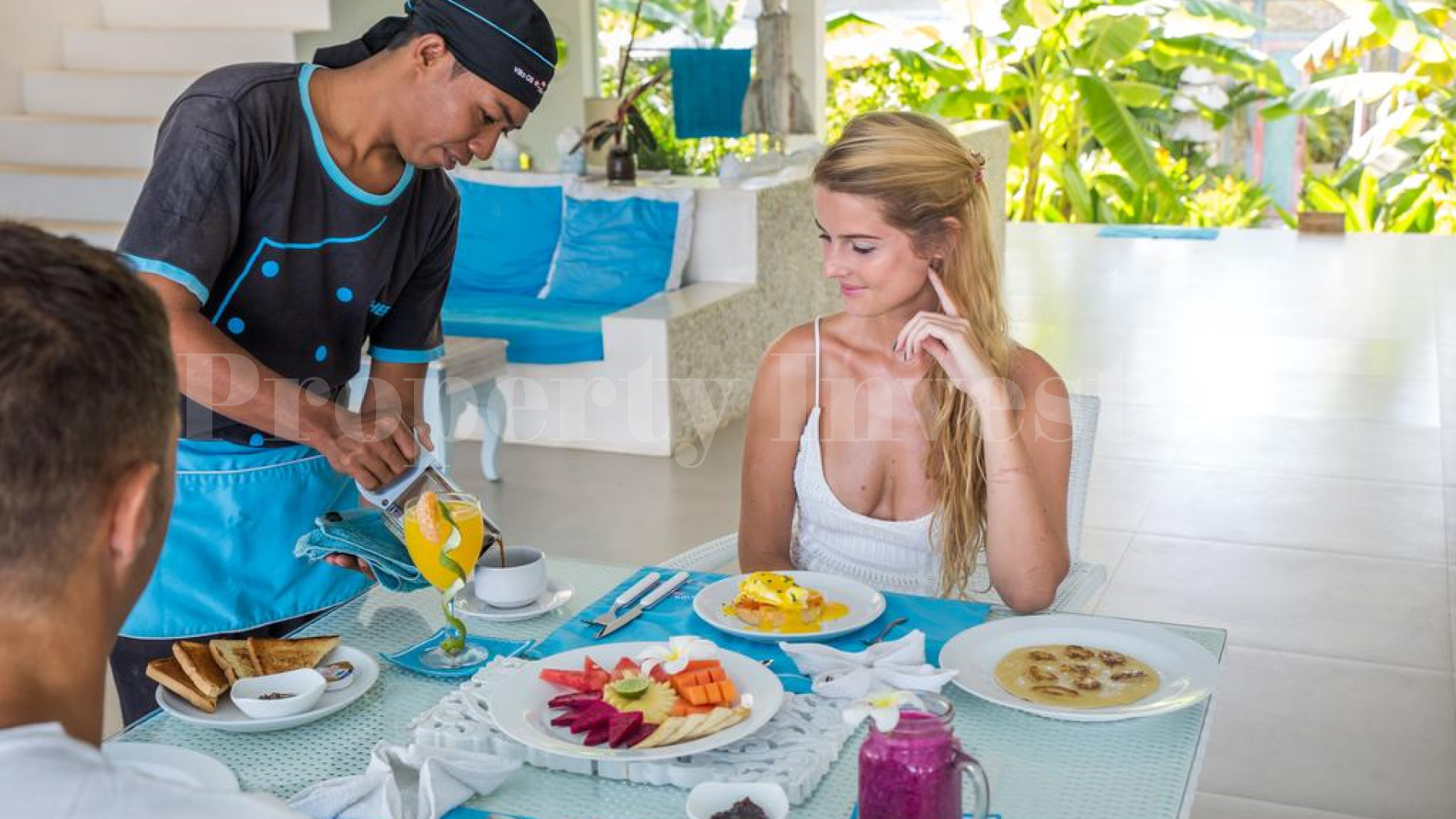 Popular 9 Bedroom Villa (Boutique Hotel) for Sale in Gili Trawangan, Indonesia