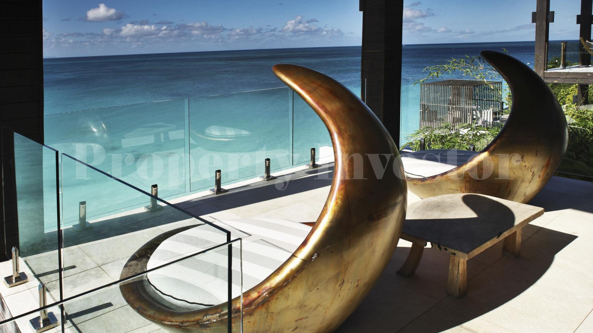 4 Bedroom Beach House "Barracuda 7"