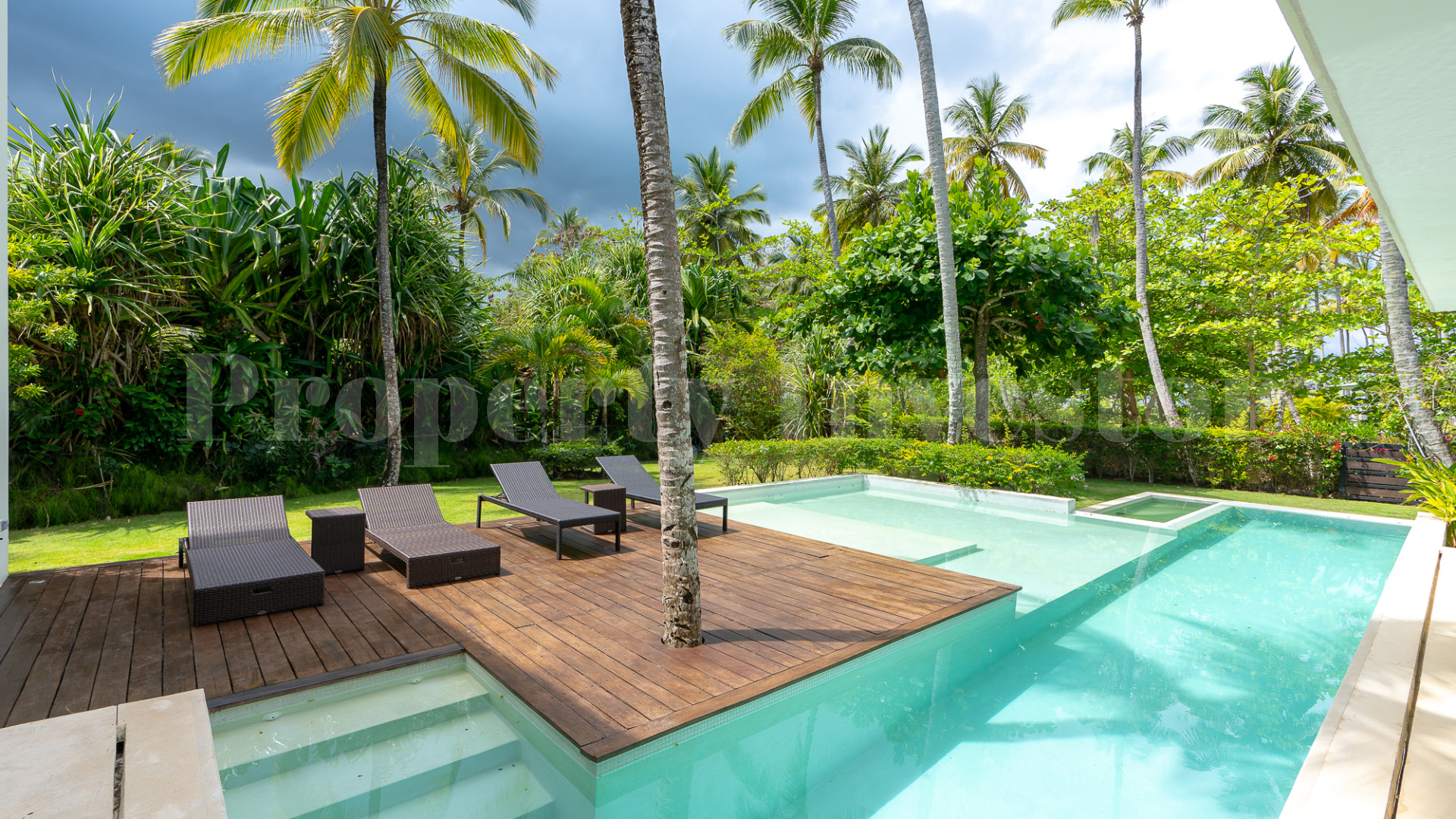 Modern 4 Bedroom Pool Villa for Sale in Playa Bonita, Dominican Republic