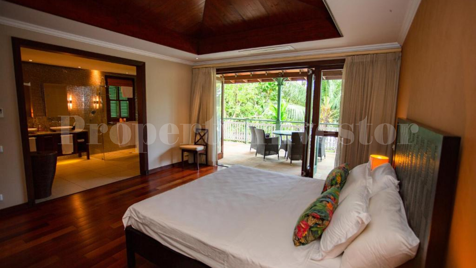 Beautiful 4 Bedroom Private Luxury Waterfront Villa for Sale on Eden Island, Seychelles