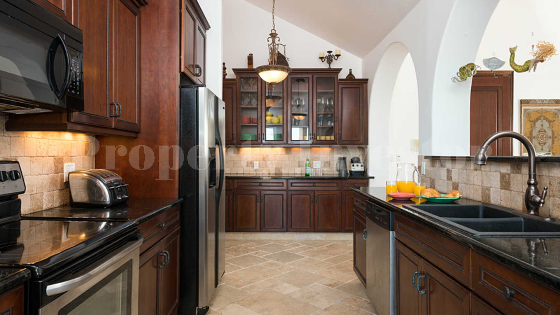 Popular 7 Bedroom Beachfront Rental Villa on Long Beach, Turks & Caicos