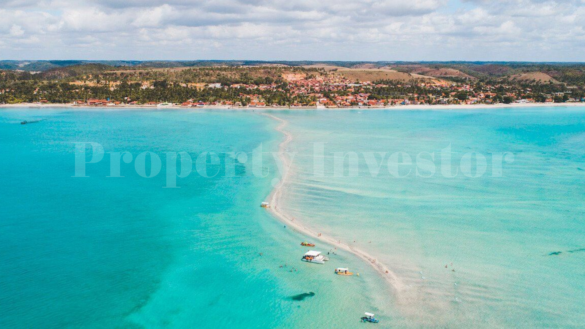 Stunning 8 Chalet Boutique Beachfront Hotel & Gourmet Restaurant Accessible to the Public for Sale in Japaratinga, Brazil