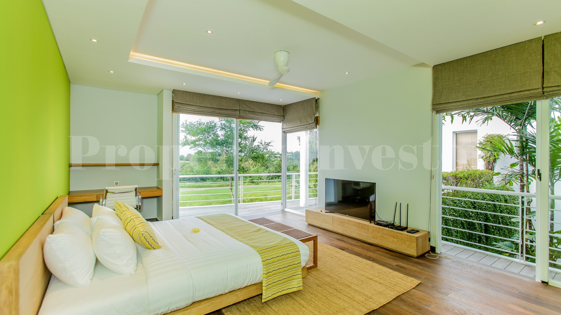 Magnificent 4 Bedroom Luxury Oceanview Villa in Private Gated Golf Community Near Dreamland Beach, Uluwatu, Bali