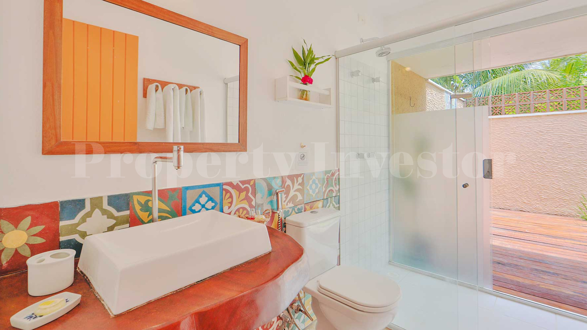 Stunning 8 Chalet Boutique Beachfront Hotel & Gourmet Restaurant Accessible to the Public for Sale in Japaratinga, Brazil