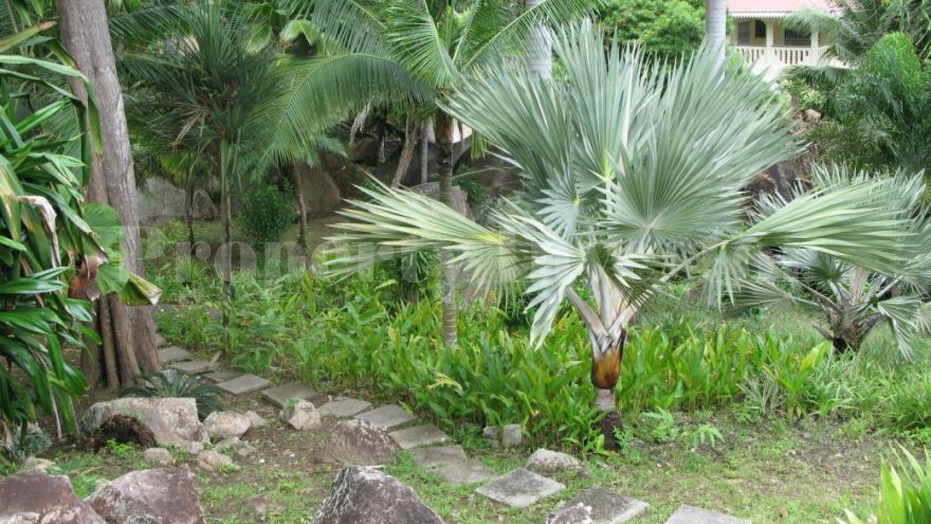 Spectacular 4 Bedroom Sea View Character Home for Sale in Seychelles