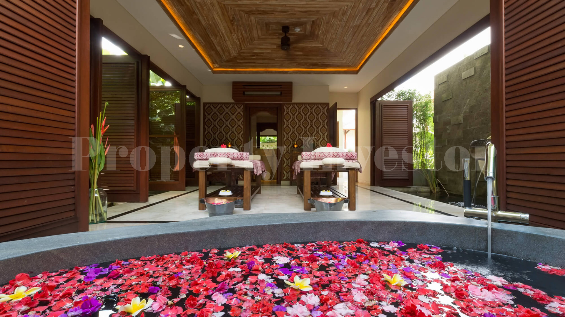 Exceptional 8 Bedroom Luxury Estate with Magnificent Landscaped Gardens for Sale in Tabanan, Bali