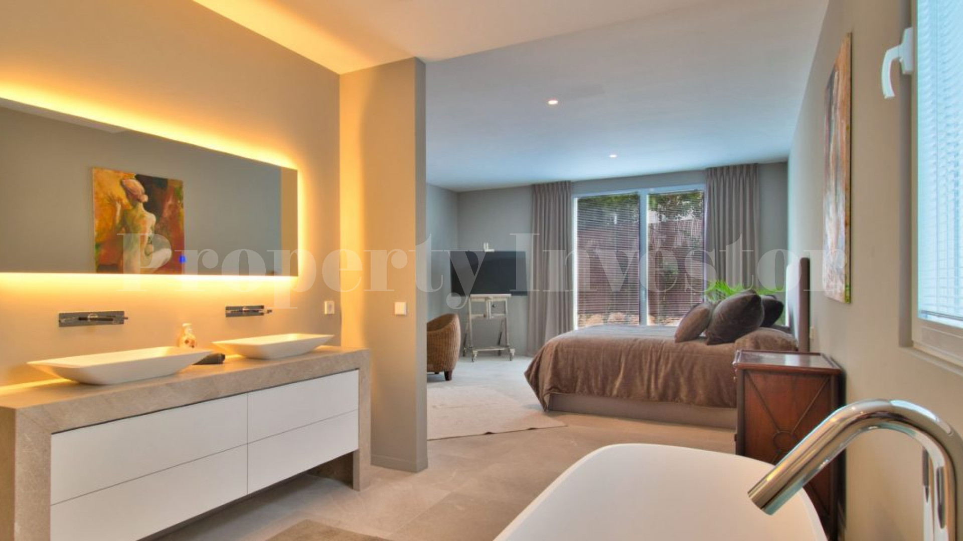 Luxury 4 Bedroom Pool Villa in Nova Santa Ponsa