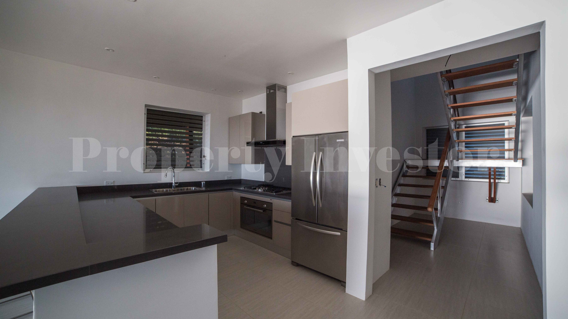 Spectacular 4 Bedroom Luxury Ocean View Home with 360° Panoramic Views for Sale in Playa Venao, Panama