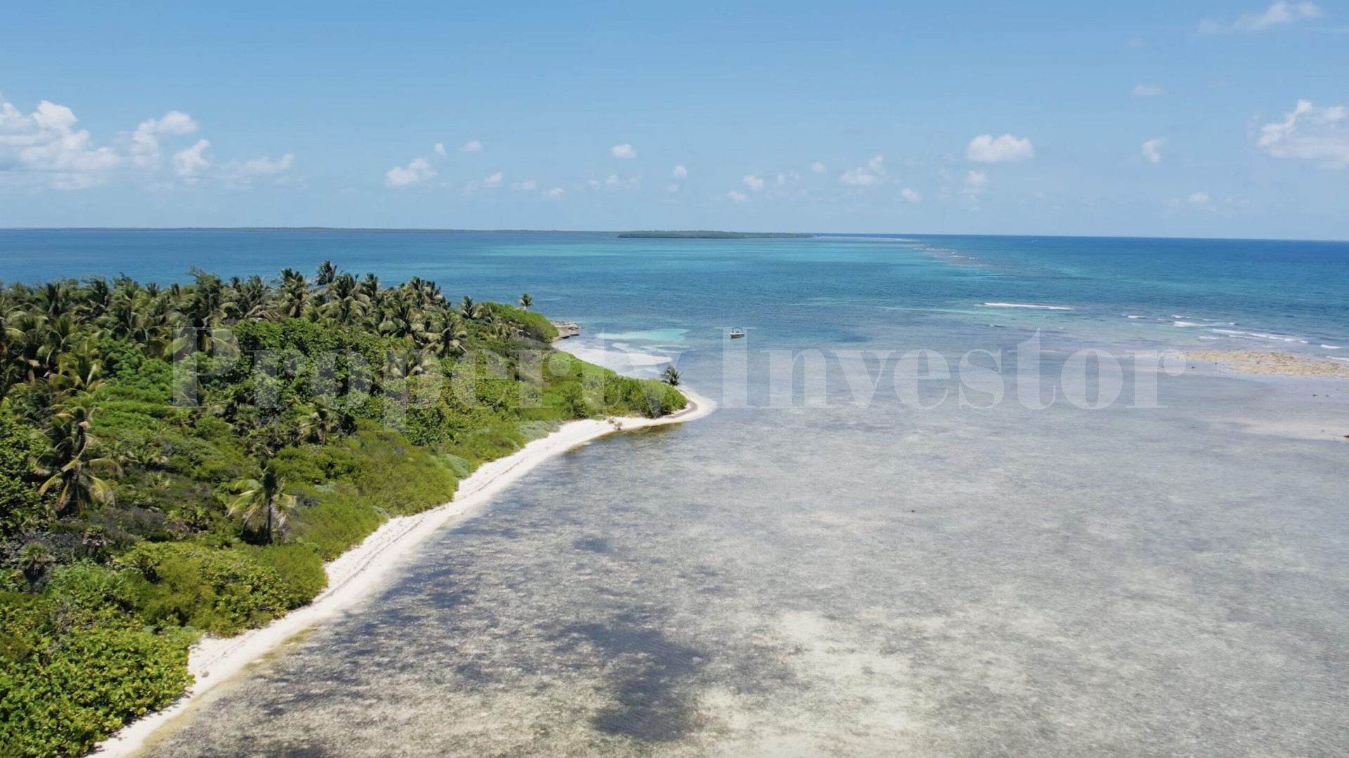 Caye Bokel — 33 Acre Private Virgin Island Parcel for Sale in Belize