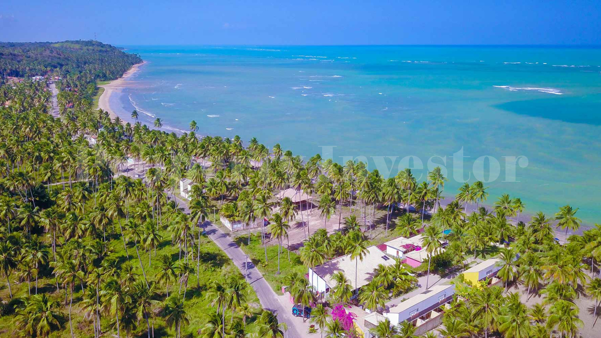 Stunning 8 Chalet Boutique Beachfront Hotel & Gourmet Restaurant Accessible to the Public for Sale in Japaratinga, Brazil