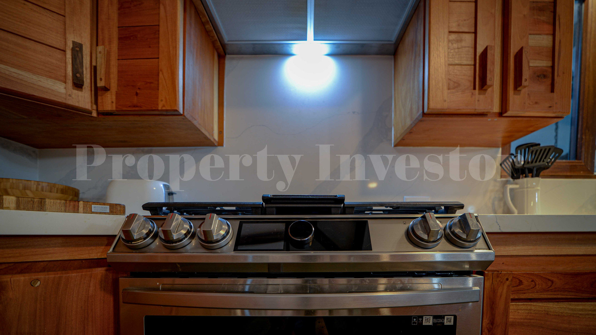 Fabulous 3 Bedroom Private Residence with Beautiful Landscaped Gardens for Sale in Pedasi, Panama