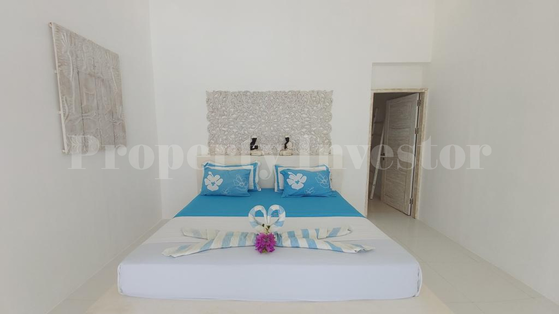 Popular 9 Bedroom Villa (Boutique Hotel) for Sale in Gili Trawangan, Indonesia