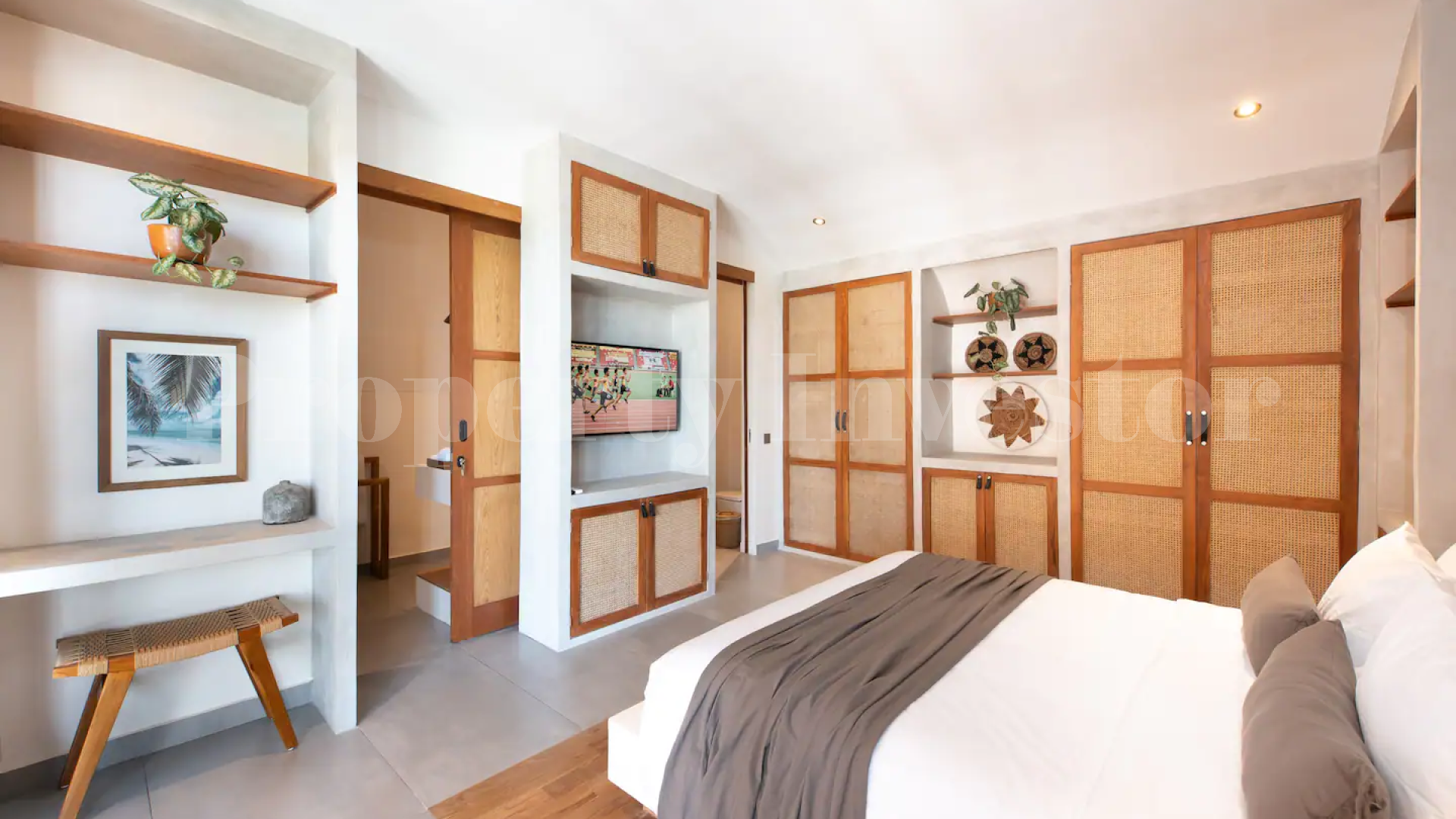 Stylish 4 Bedroom Luxury Designer Villa for Sale in Canggu Berawa, Bali