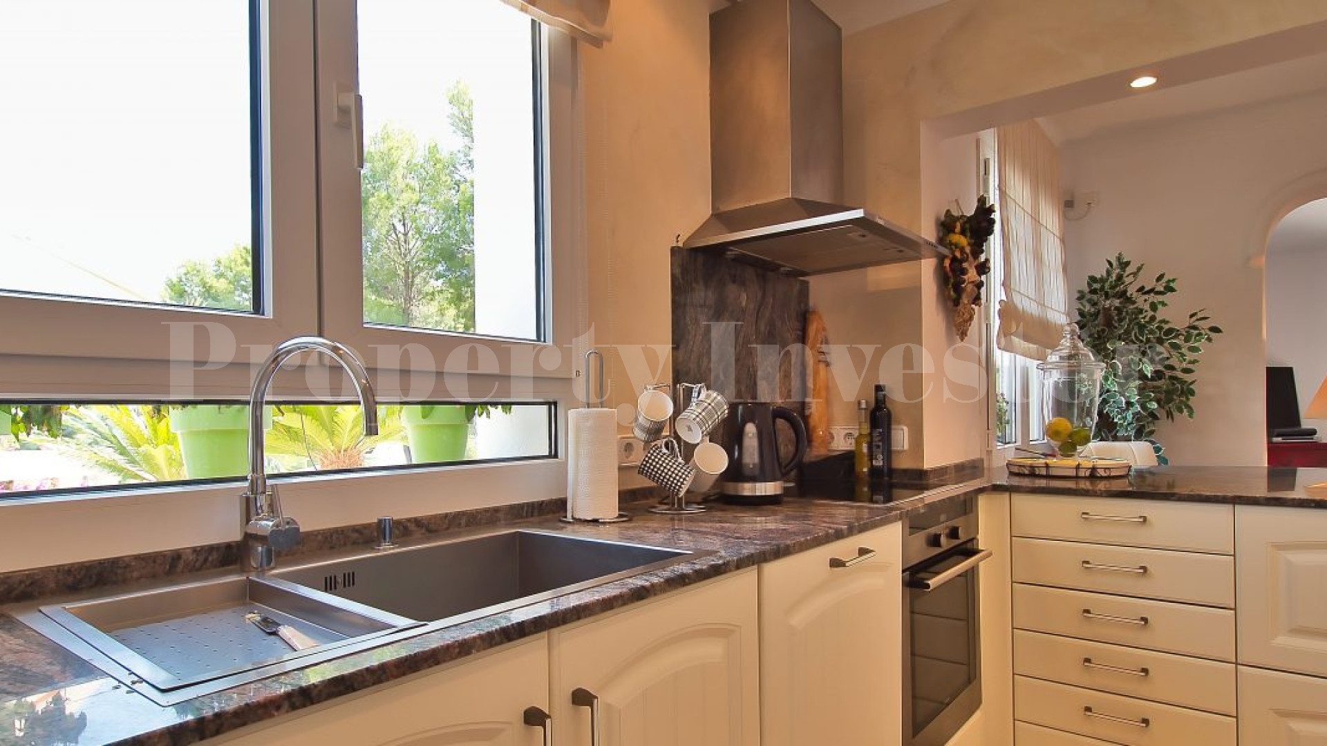 6 Bedroom Mediterranean Villa with Guest House Within Walking Distance to the Port