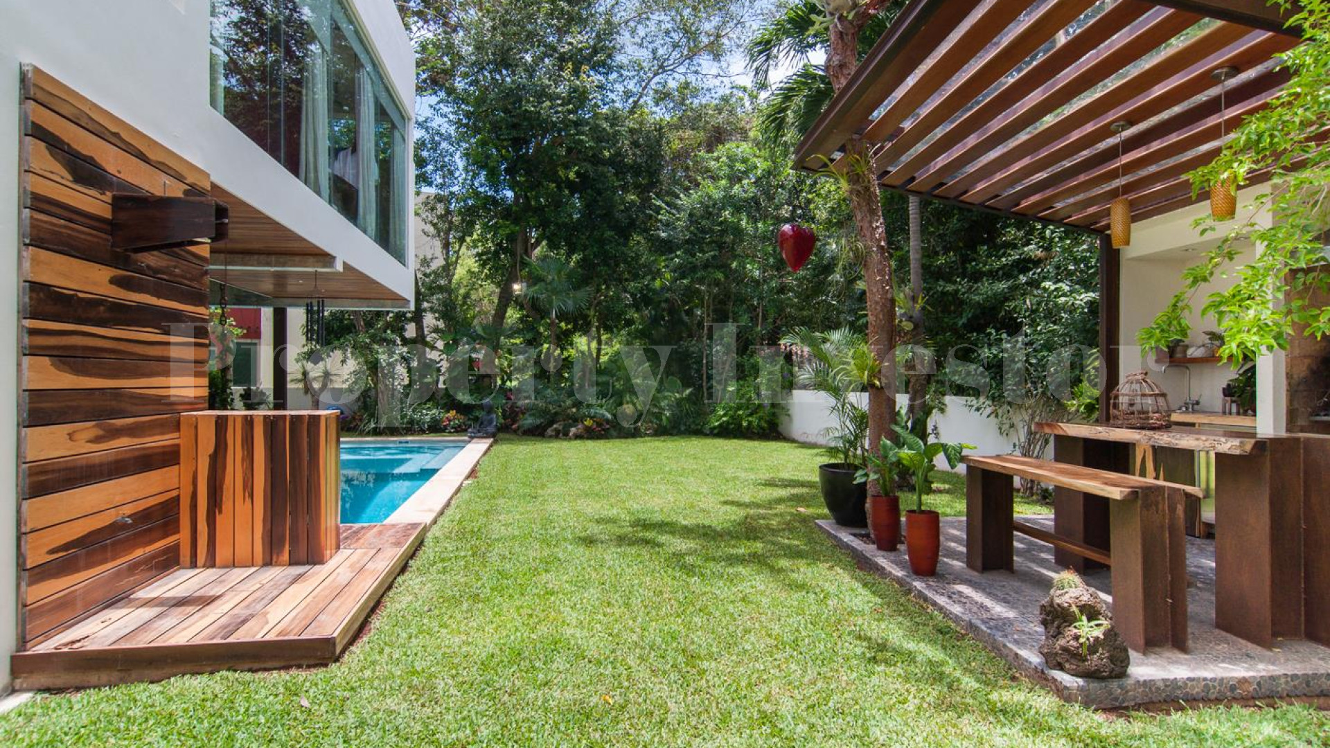 Amazing 6 Bedroom Luxury Villa with Rental History & Returns in Playacar, Playa del Carmen