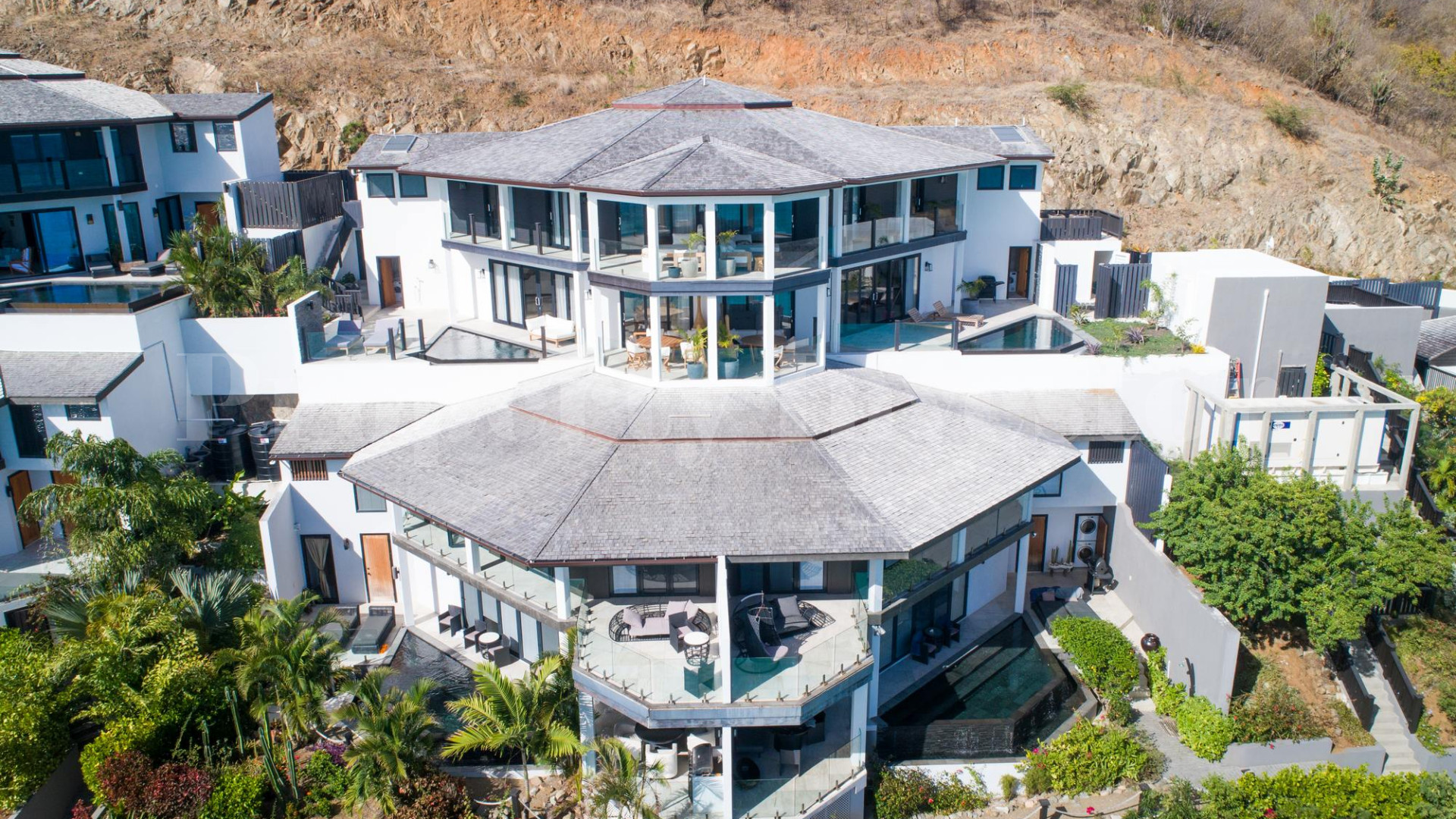 4 Bedroom "Stingray" Villa Unit O17 (Off Plan)