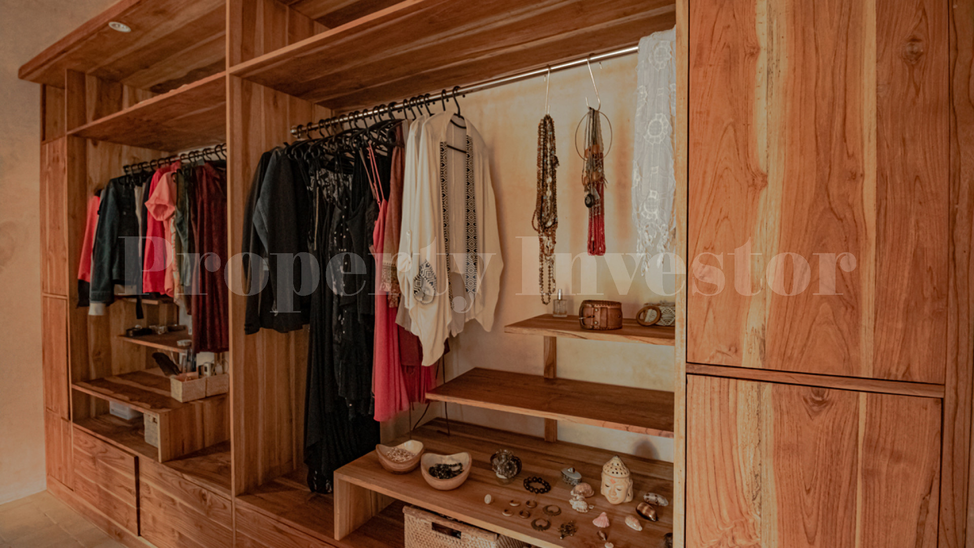 Unique Boutique Island Hotel with 4 Private Villas for Sale on Gili Air, Indonesia