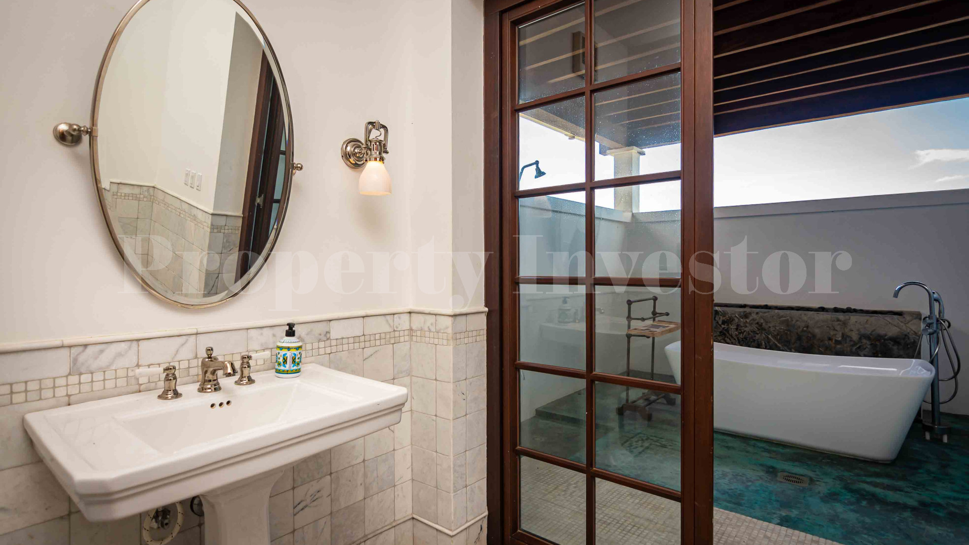 Stunning 4 Bedroom Luxury Spanish Colonial Revival Home for Sale in Pedasí, Panama