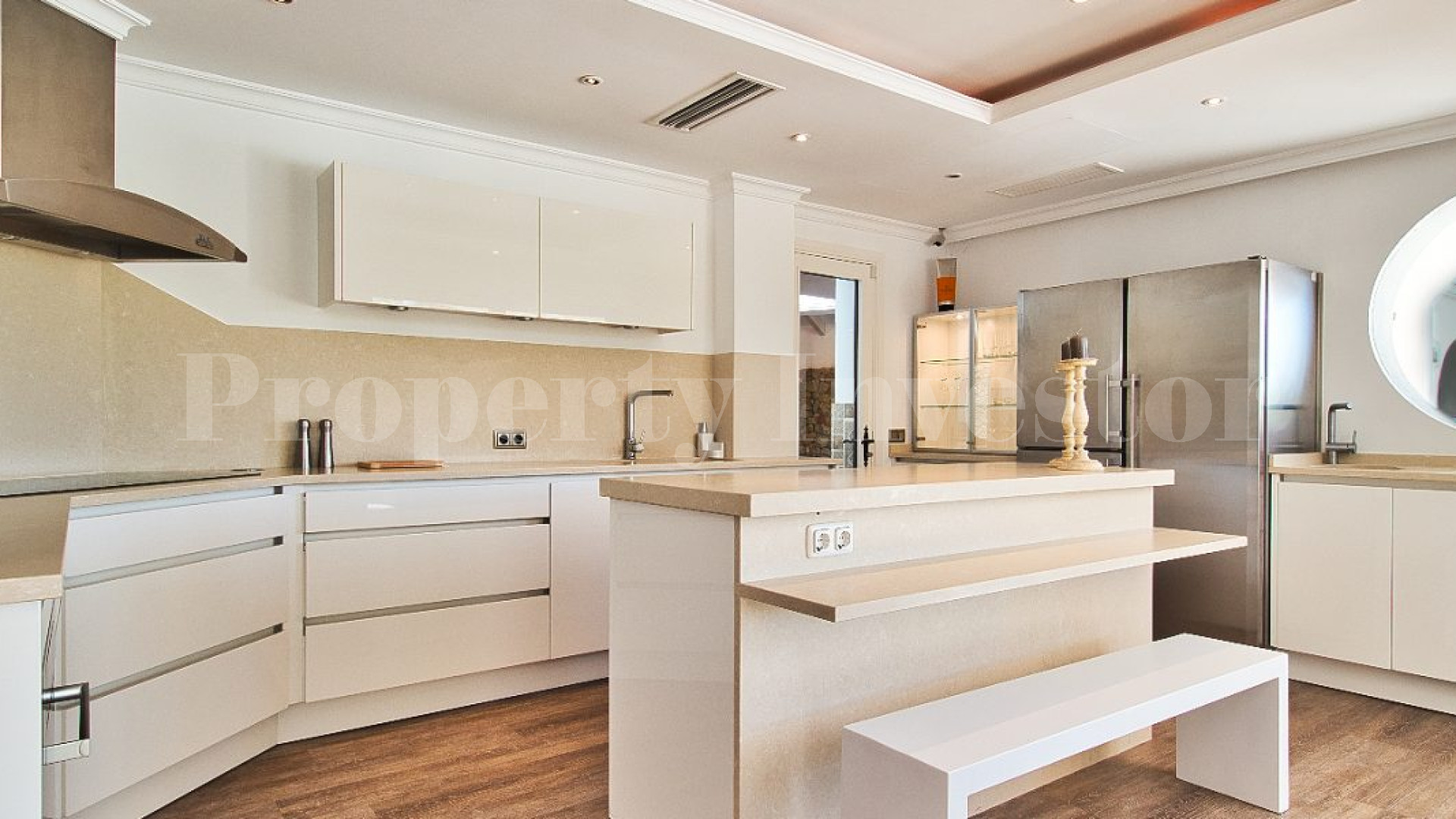 2 традиционно средиземноморские виллы с видом на море в Нуэва Санта Понса, Майорка