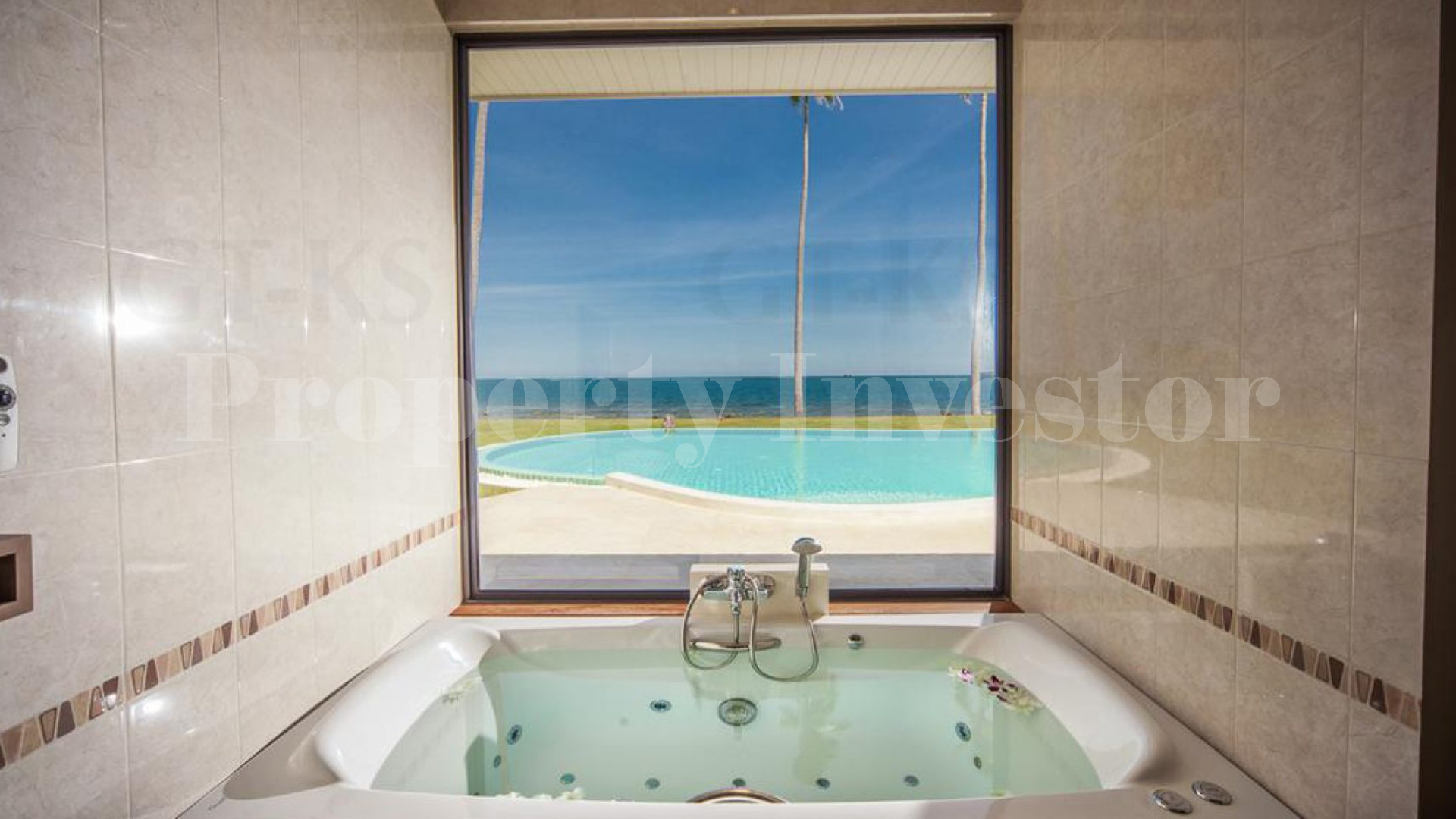 Stunning 4 Bedroom Modern Beachfront Villa with Private Beach Access for Sale in Koh Samui, Thailand