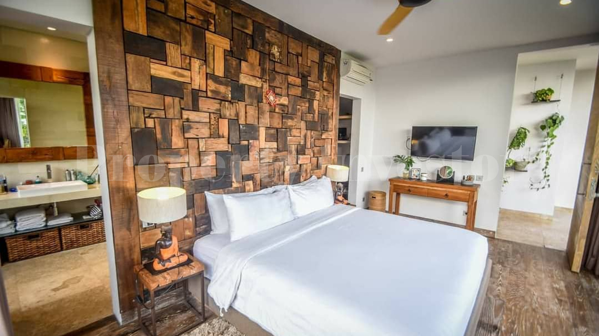 Престижный роскошный дом на 4 спальни на закрытой клубной территории в Чангу-Бабакан, Бали