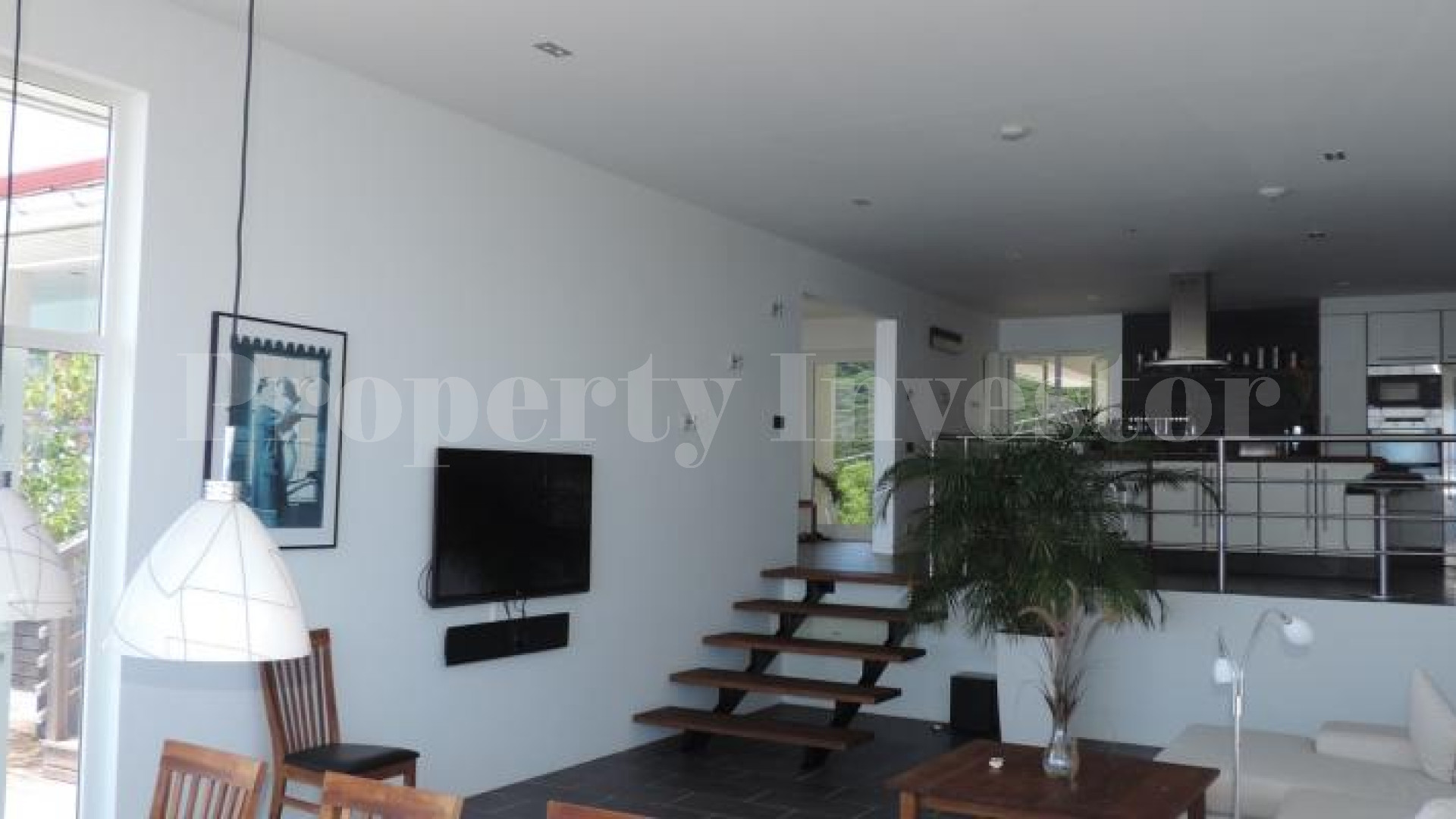 Fantastic 2 Bedroom Luxury Villa with Spectacular Panoramic Sea Views Overlooking Surfer's Beach, Seychelles