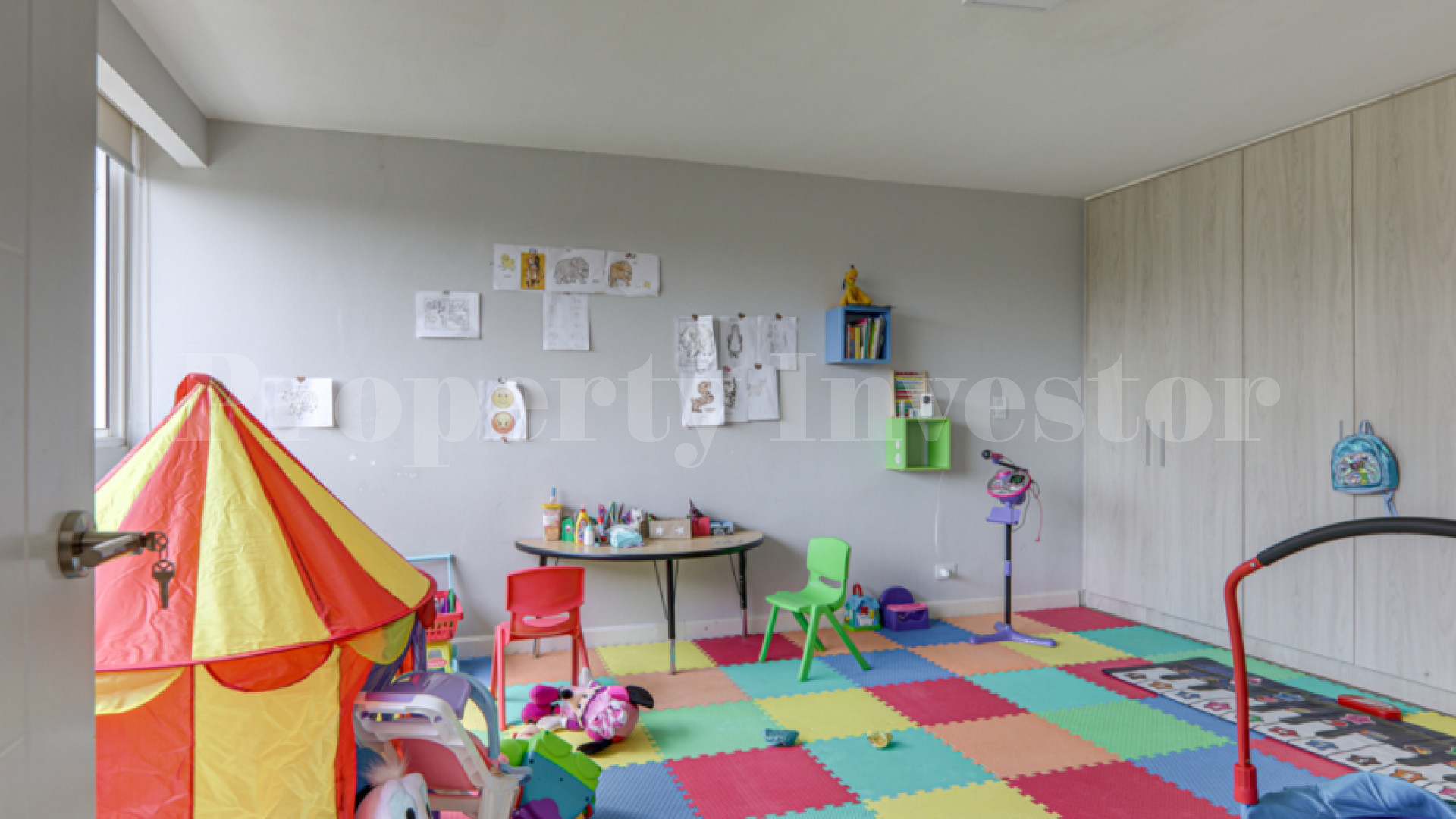 Beautifully Renovated 4 Bedroom Modern Three-Storey Home for Sale in Paitilla, Panama City