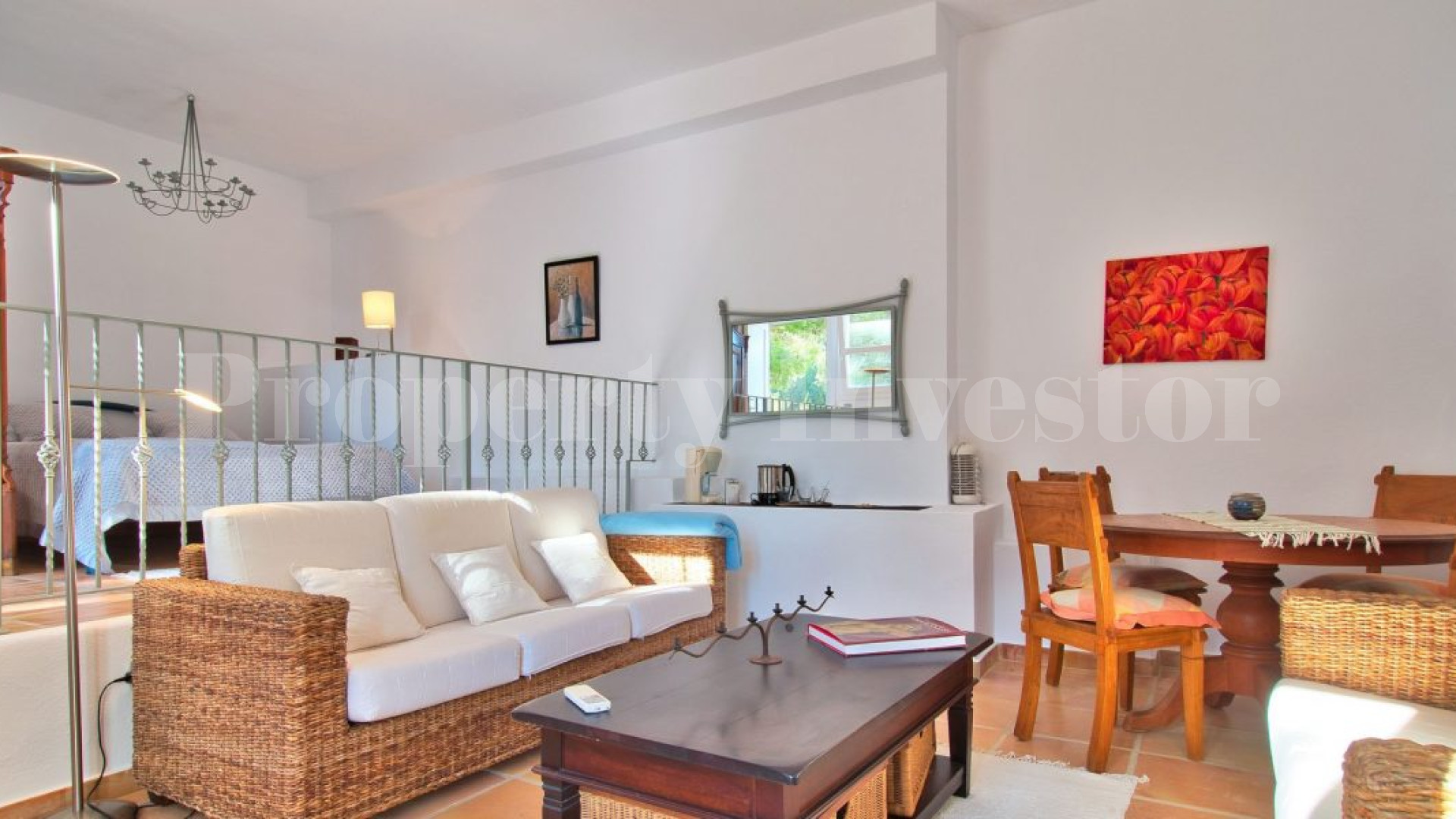 4 Bedroom Mediterranean Sea View Villa in Camp de Mar