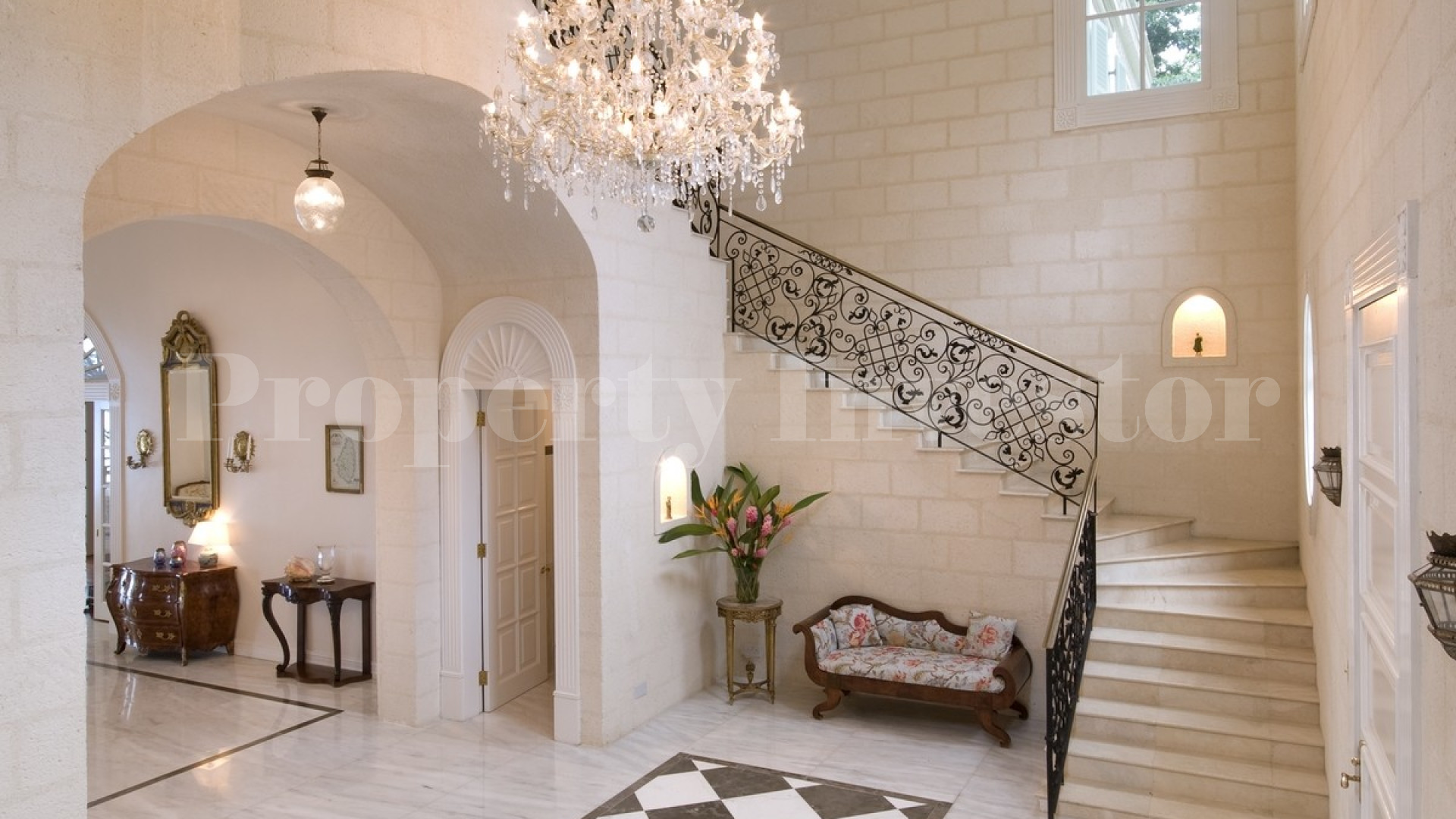 Spectacular 11 Bedroom Luxury Colonial Villa in St Lucia