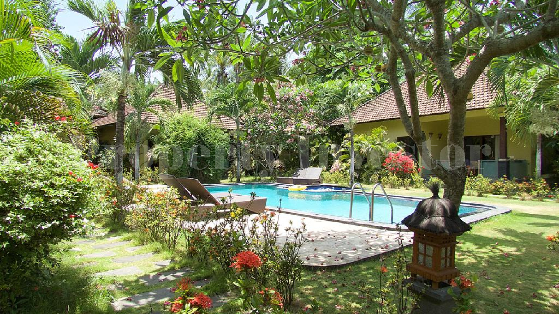 Fully Operational 9 Bungalow Beachfront Boutique Hotel for Sale in Candidasa, Bali
