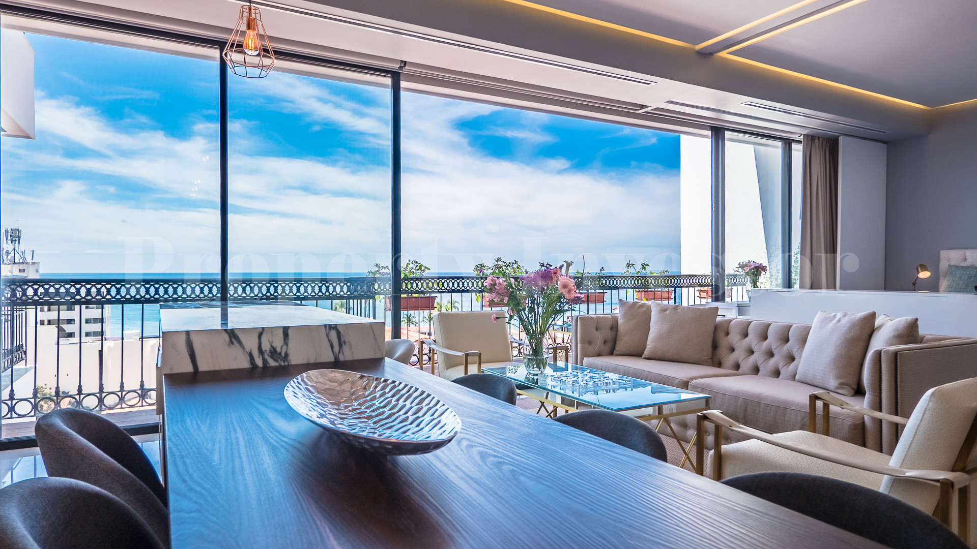 2 Bedroom Condo Bliss in the Centre of Puerto Vallarta (Unit 406)