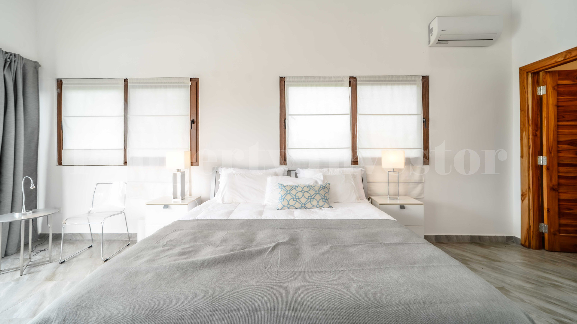 Newly Completed 3 Bedroom Luxury Oceanfront Villa for Sale in Pedasi, Panama