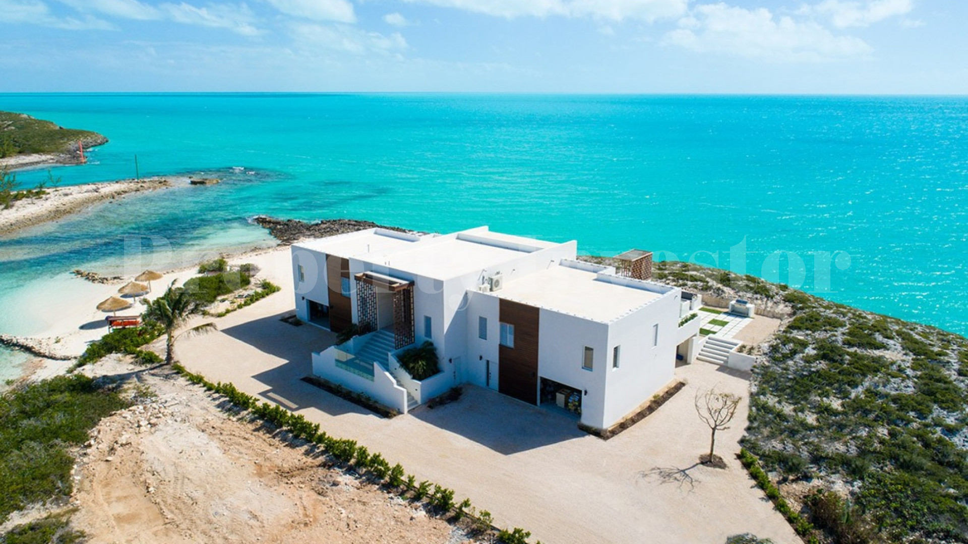Stunning 6 Bedroom Beachfront Villa in Turk & Caicos