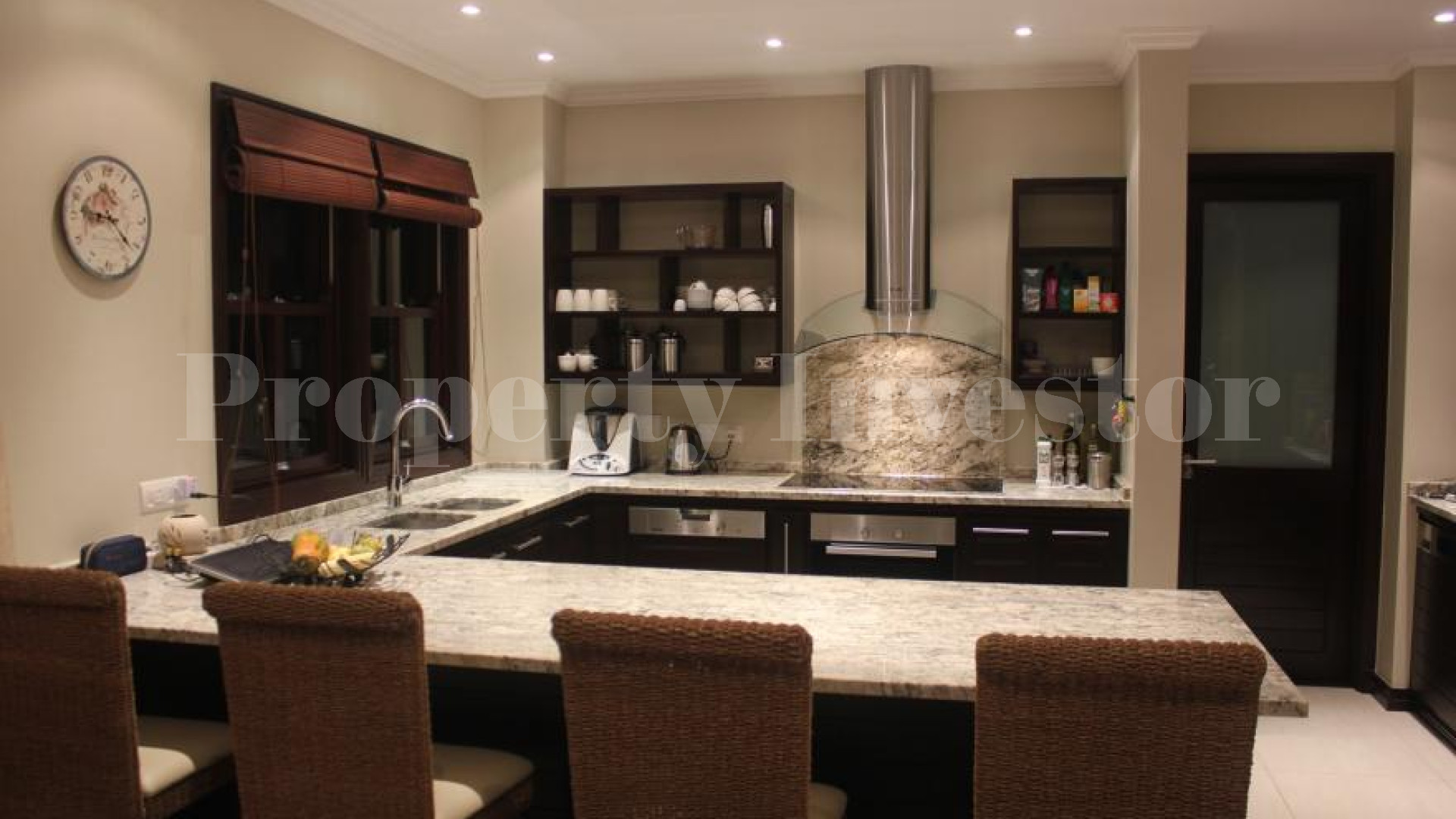 Perfectly Located 4 Bedroom Maison with Amazing Panoramic Views for Sale on Eden Island, Seychelles