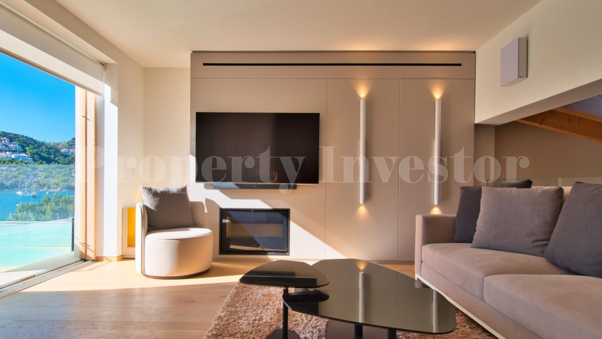 Modern 5 Bedroom Sea View Townhouse in the Centre of Port Andratx