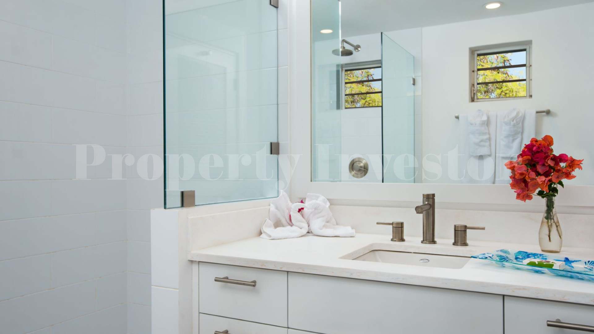 Beautiful 6 Bedroom Caribbean Style Luxury Beachfront Villa with Private Beach Access for Sale in Grace Bay, Turks & Caicos