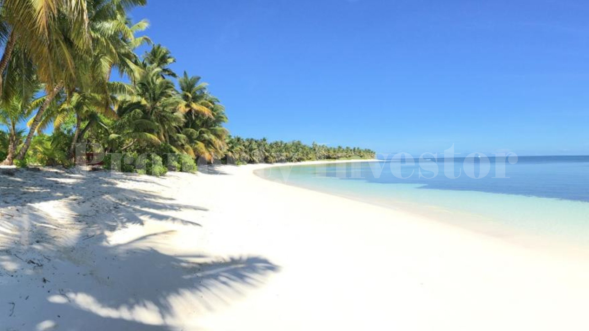 Private 4 Bedroom Luxury Beachfront Villa for Sale on Desroches Island, Seychelles