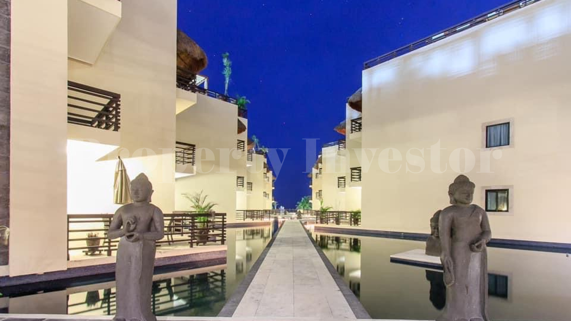 Продается портфолио из 10 апартаментов от 265,000$ в жилом бутик-комплексе на первой линии в Плайя Дель Кармен