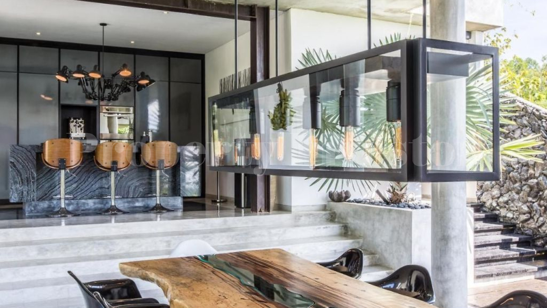 Impressive 4 Bedroom Contemporary Luxury Villa with Spectacular Valley Views for Sale in Uluwatu, Bali