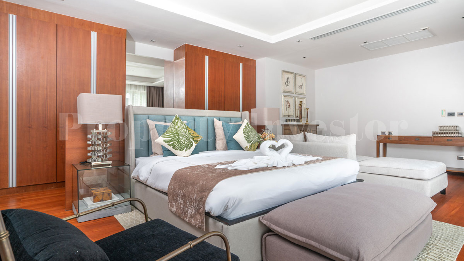 Fantastic 4 Bedroom Luxury Beach Villa for Sale in Phuket