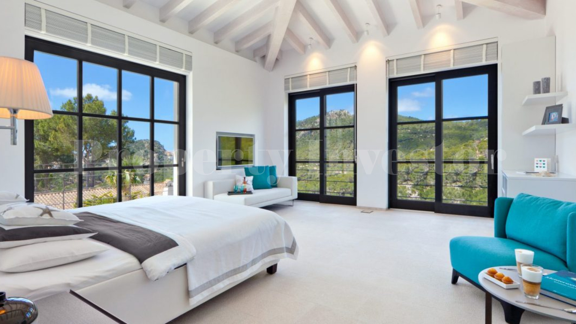 Modern 4 Bedroom Villa with Exclusive Design Concept & Partial Sea Views in Port Andratx