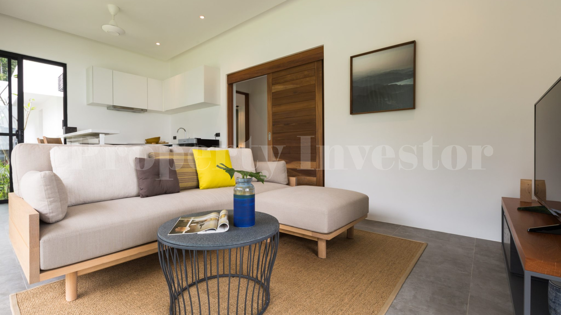 Продаётся идеальная современная вилла с 7 спальнями на пляже в Самуи