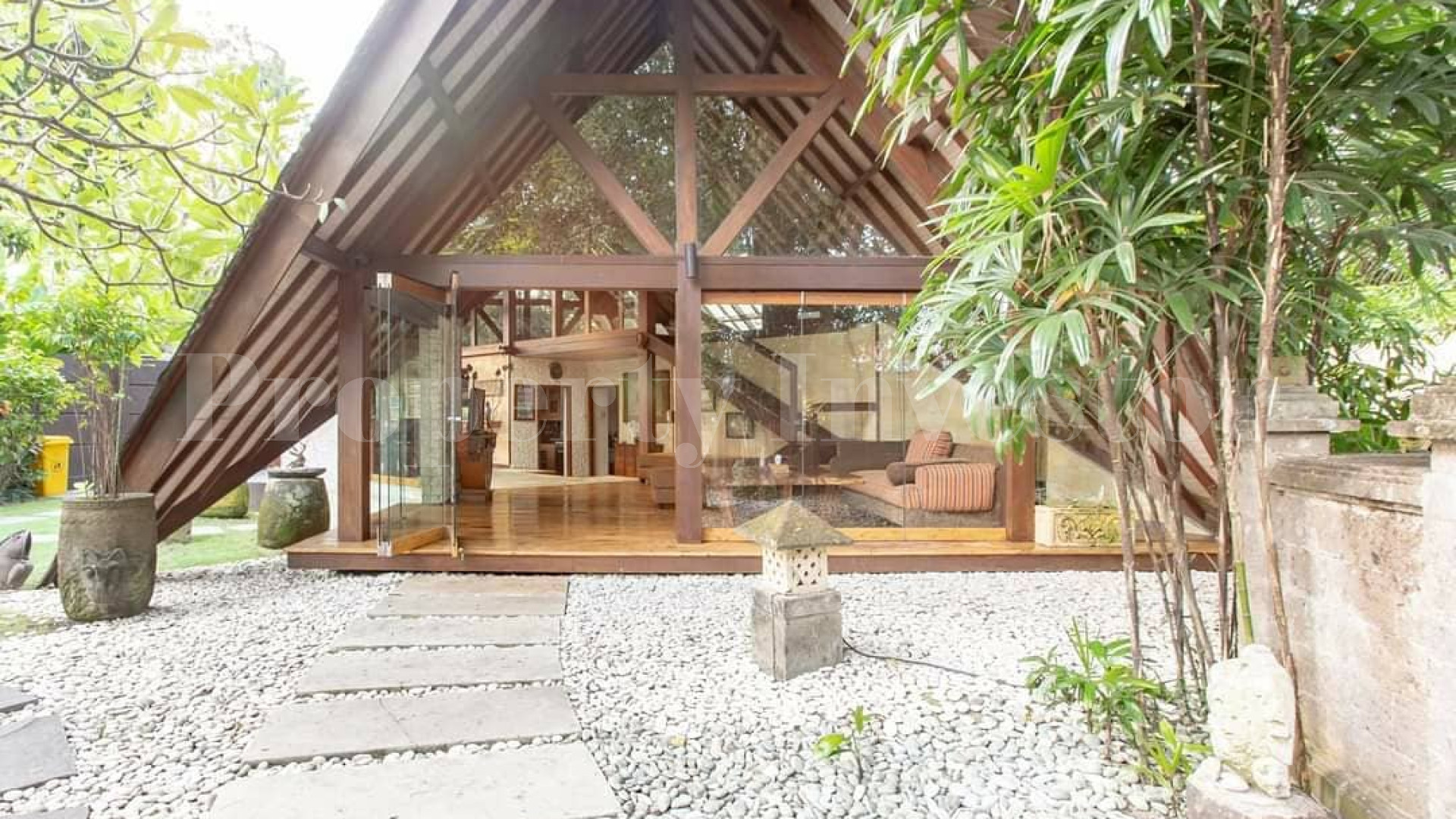 Unique 4 Bedroom Contemporary Designer Villa for Sale in Seminyak, Bali