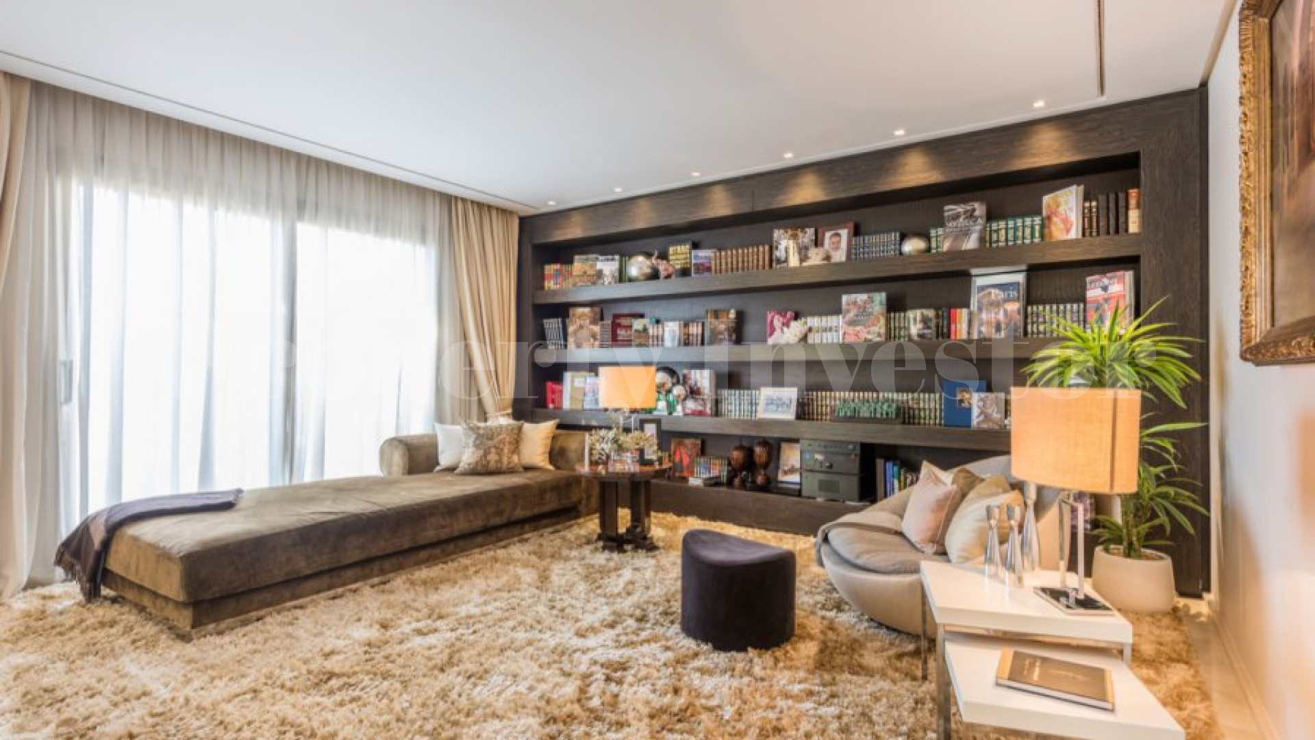 Impressive 9 Bedroom Villa in La Quinta de Sierra Blanca