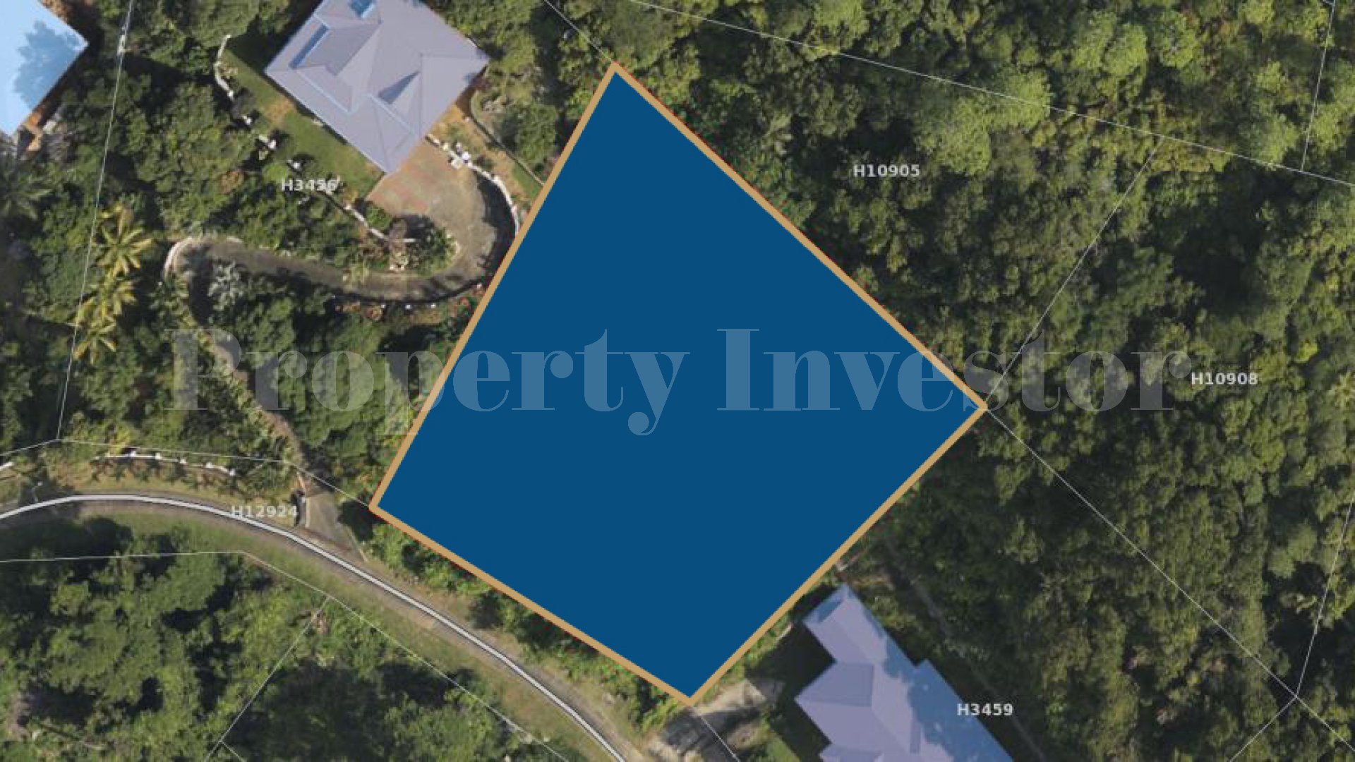 Потрясающий участок земли 26 соток с видом на океан в Гласис, Северный Маэ