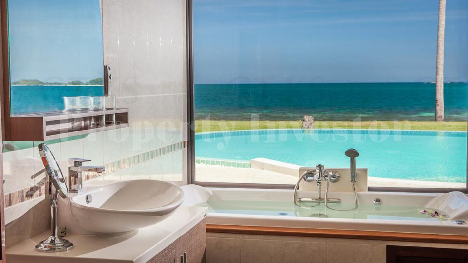 Прекрасная современная вилла на 4 спальни на пляже со своим приватным выходом к пляжу на о. Самуи, Тайланд