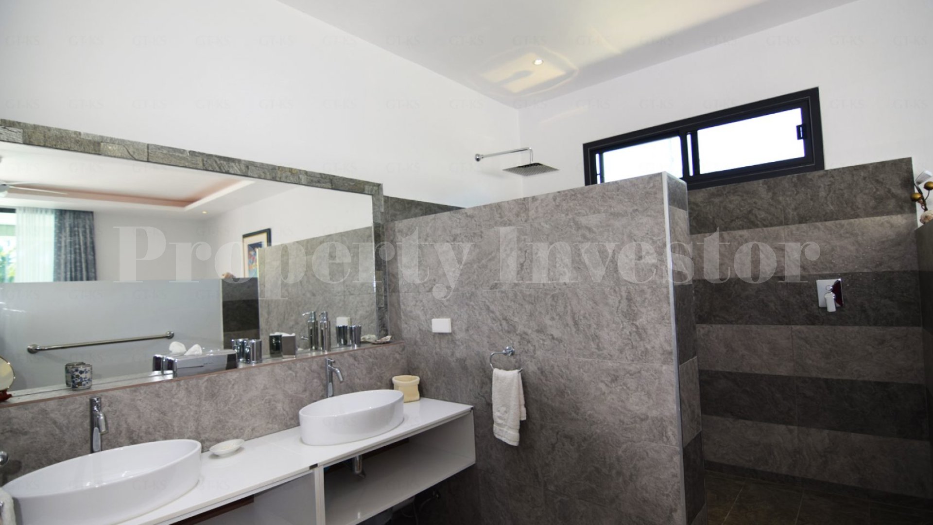 5 Bedroom Private Luxury Pool Villa for Sale in Lipa Noi, Koh Samui