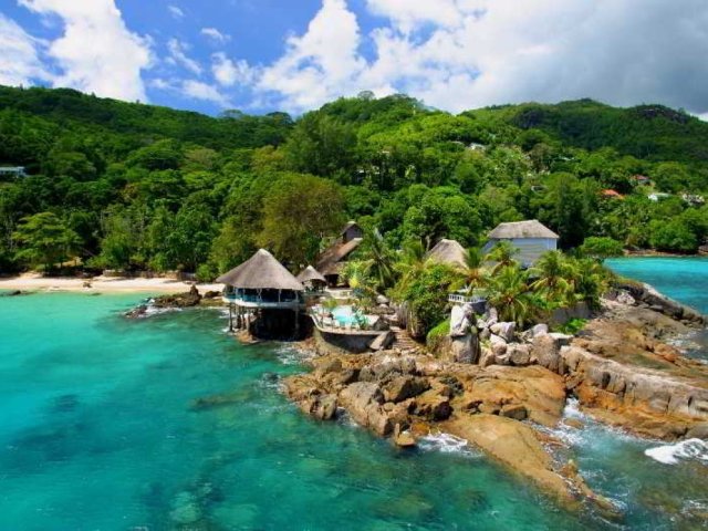 Участок земли 20+ соток в идеальном месте под жилую застройку в Гласис, Северный Маэ