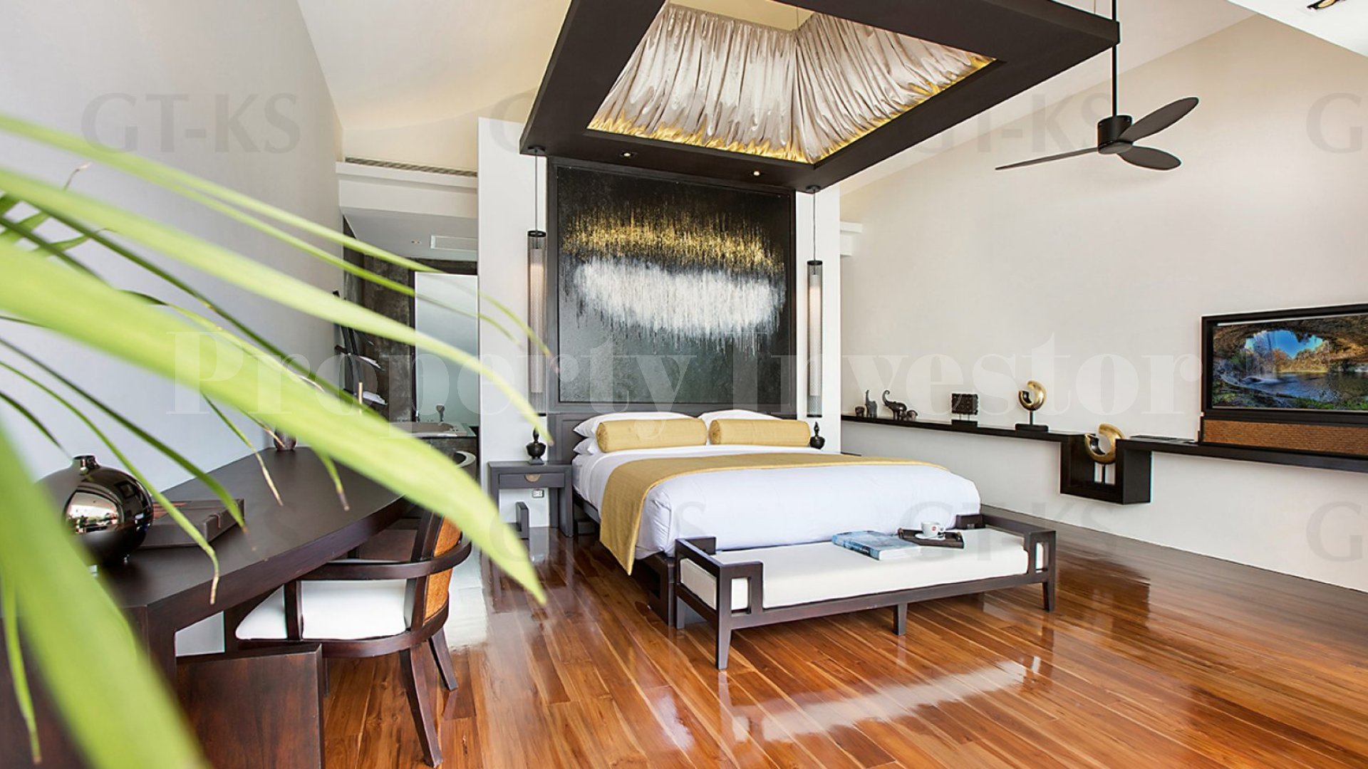 Продается вилла с 5 спальнями на пляже в Баан Манго